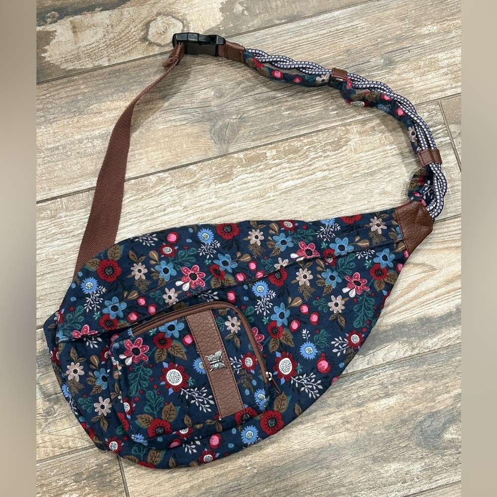 Floral Patterned Sling Bag With Multiple Pockets and Card Slots. Boho Chic